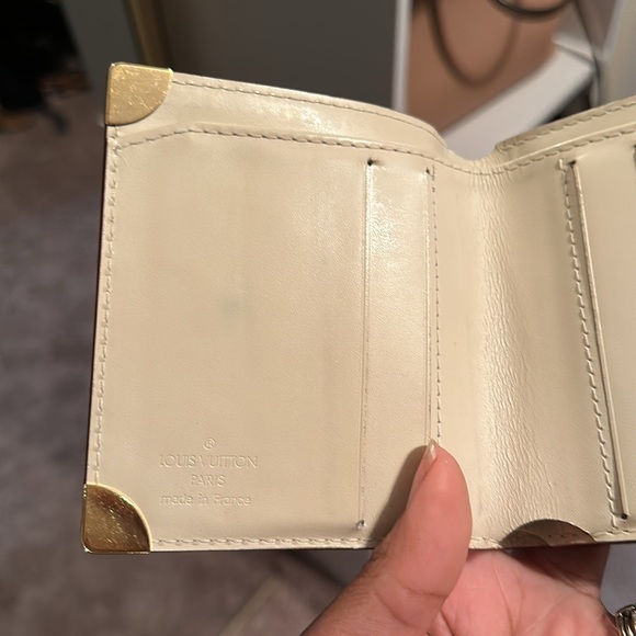 Louis Vuitton Suhali Compact Wallet - Picture 7 of 12